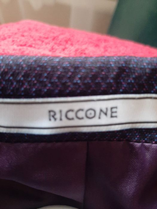 Ер адам костюмі сатылады