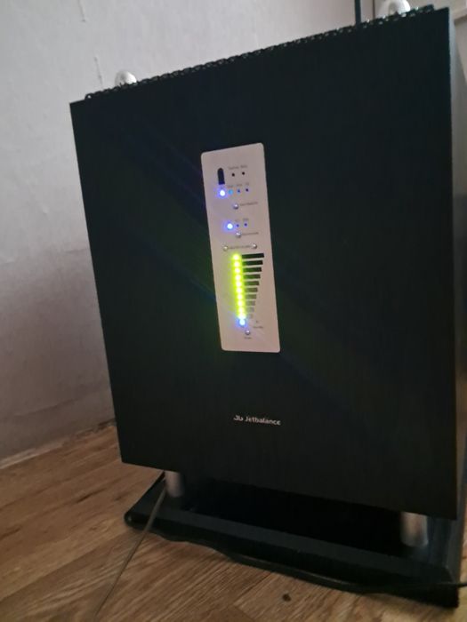 Продам саб и колонки 5шт пульт все есть