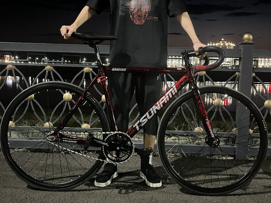 Фикс Tsunami SNM100 Marble Red