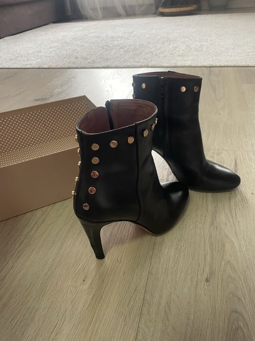 Продам ботильоны