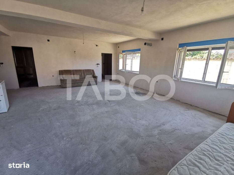 Casa individuala cu 5 camere in localitatea Miercurea Sibiului