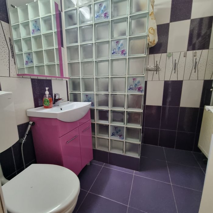 Apartament de închiriat