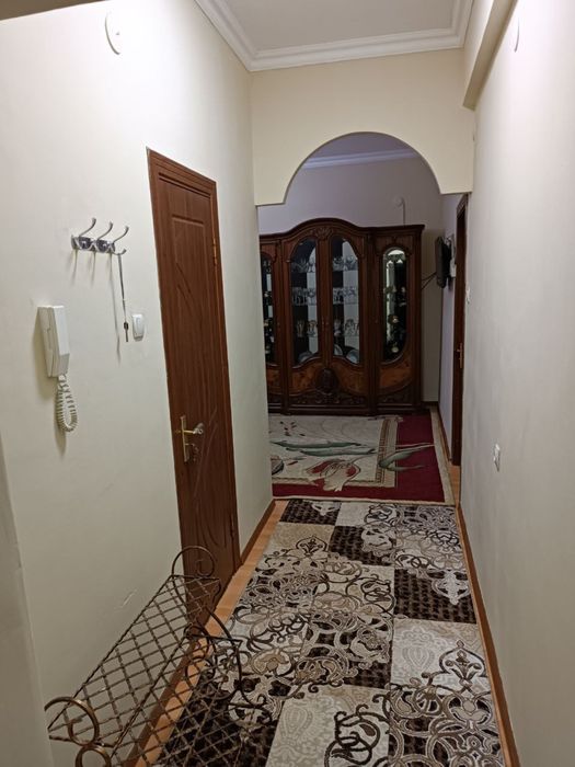 Сергели 6 а аренда. Мошина бозор оркасида жойлашган метрога якин