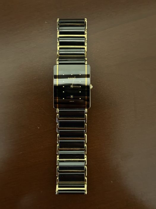 Продаю оригинальные часы Rado Integral