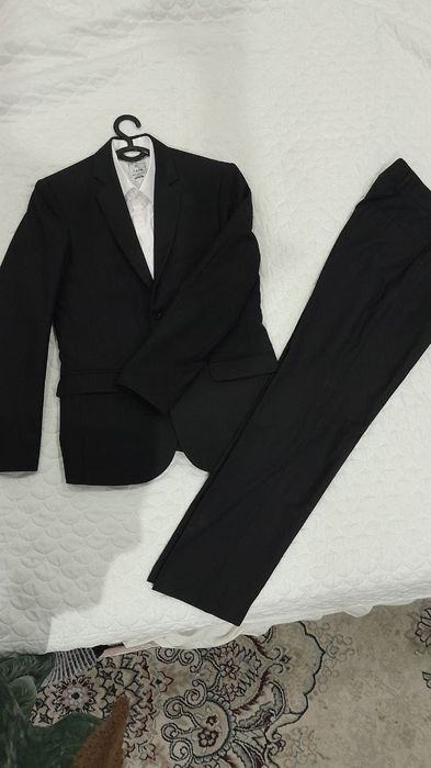 Kastyum shim/ uniforma (classic) 46razmer