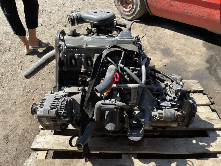 контрактный двигатель