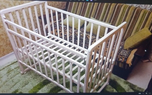 Кроватка детская