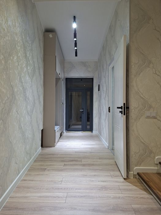 Ассалому алейкум 1 сотихлик 2 етажлик компактный евро ховли сотилади