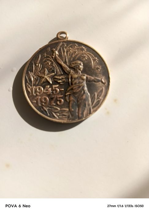 Kaleksaner uchun pul zaril