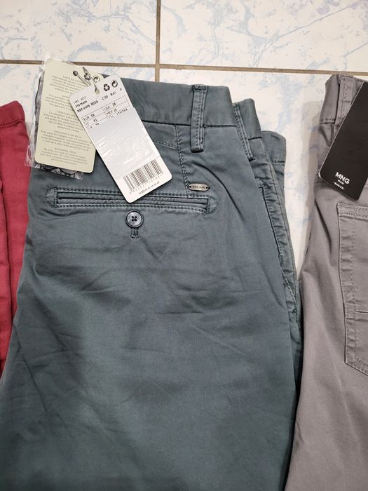 Pantaloni chinos barbati 28 (XS) Mango