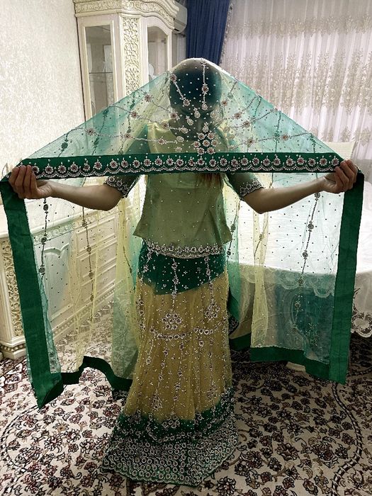 Индийский платье