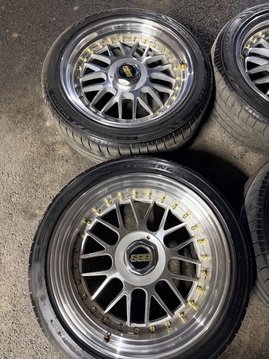 Диски с резиной идеальном состоянии