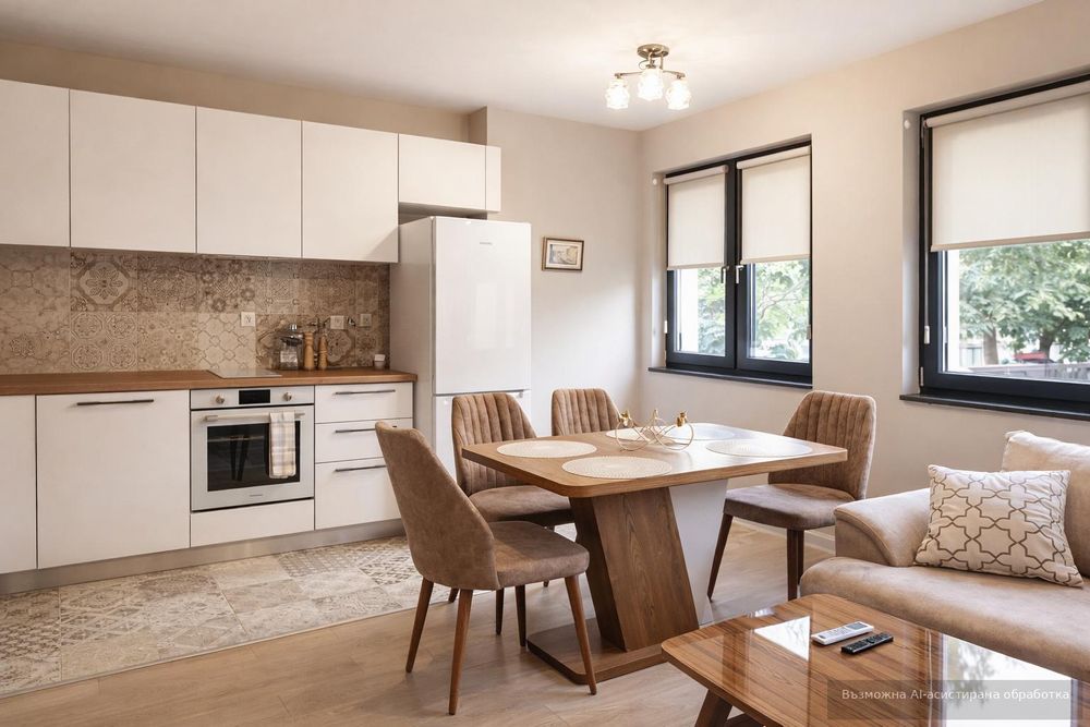 Дава се под наем Тристаен апартамент в Пловдив, Център - 78 кв.м за 628.32 € - Снимка #1