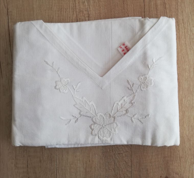 Плик с бродерия, 130/150 см.