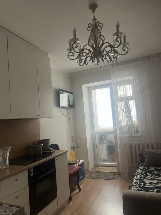 Продам квартиру кухня студия