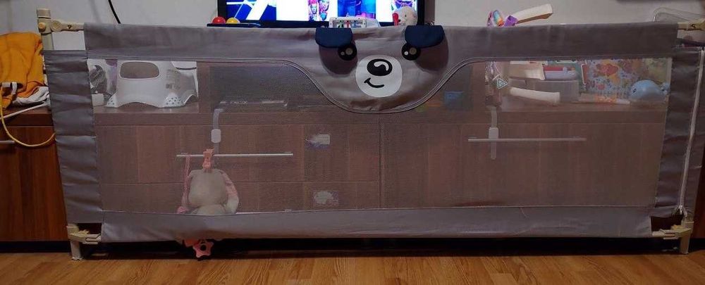 Bariera protectie pat HappyKID culisanta XXL 200 cm Baby Bear, inaltime reglabila 68-98 cm. 200 cm