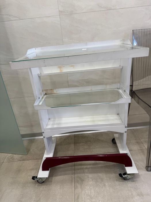 Стоматологический столик