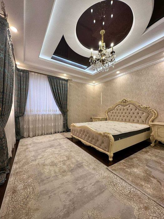 Сдаётся шикарный новый евродом на центр Луначарского.