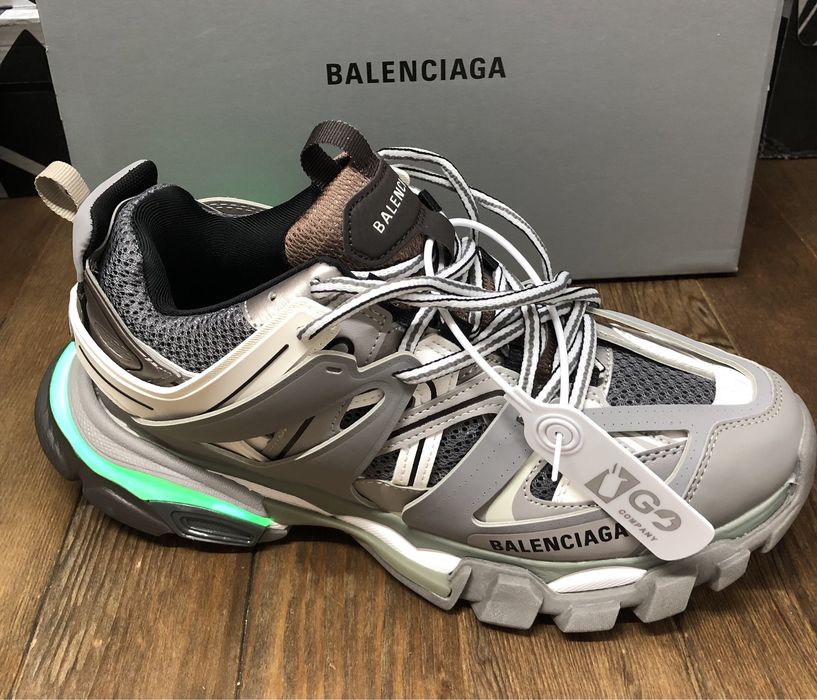Balenciaga Track Led Grey Light Multicolor Neon Full Box Verificare La Livrare