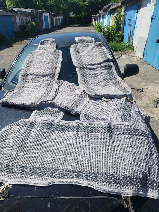 Продам чехлы в автомобиль