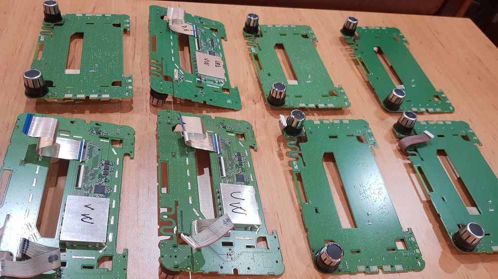 Set piese navigatie originala Rns 510 vw etc