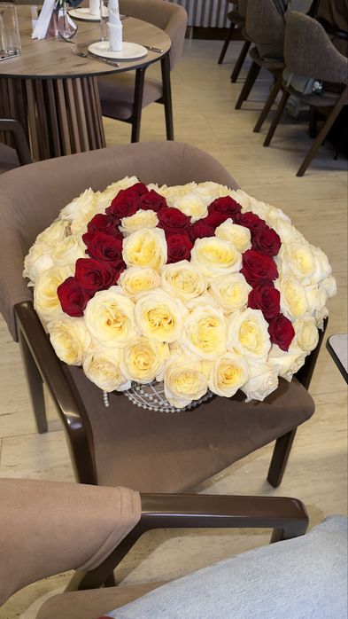 Продам корзину цветов