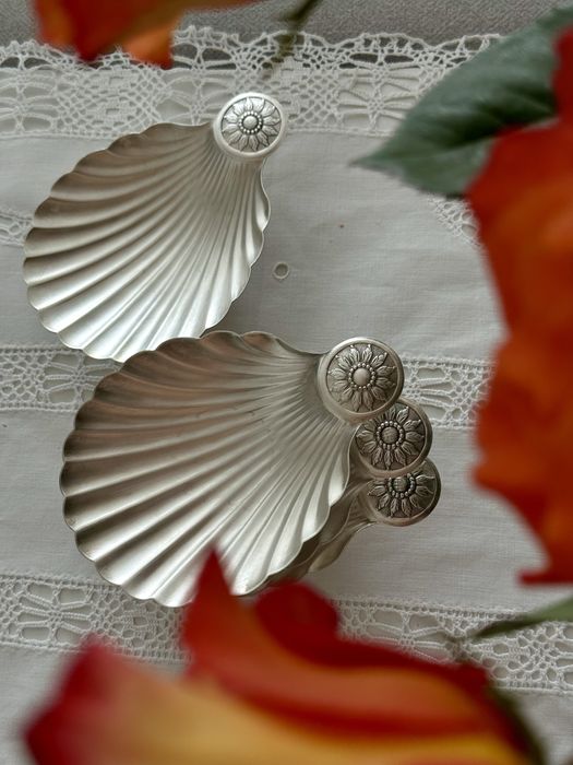 Мельхиор с серебрен