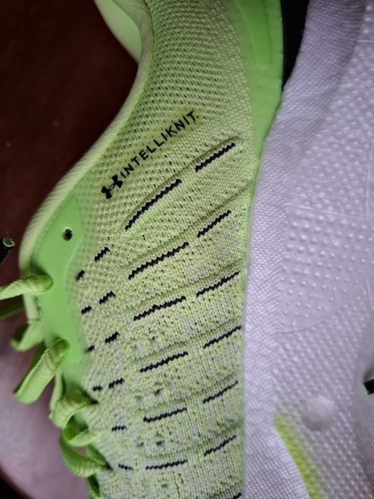 Under Armour перфектната спортна обувка