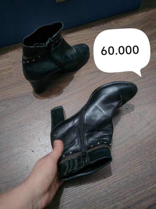 Jenskiy oyoq kiyimla arzon narxlada