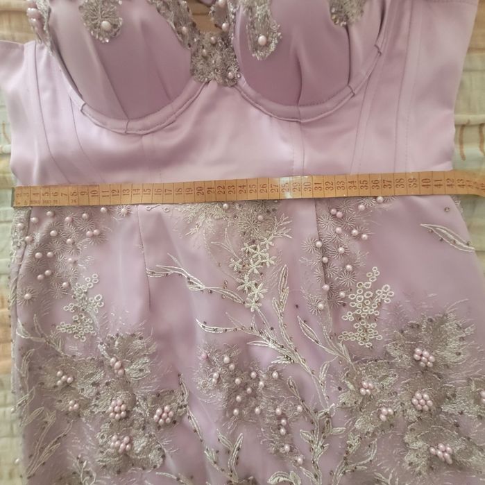 Vând rochie de ocazie marimea 42-44