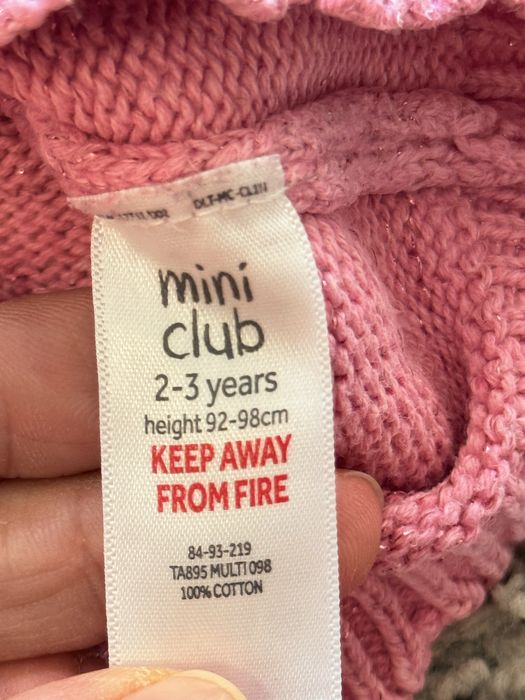 2 лота от различни дрехи за 2,3 г момиче.