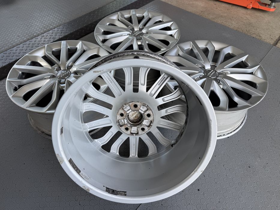 4бр. ОТЛИЧНИ 19” ОРИГИНАЛНИ Джанти 5х112 за -AUDI/VW/SEAT/SKODA/VAG- 8.5Jx19H2, ET45