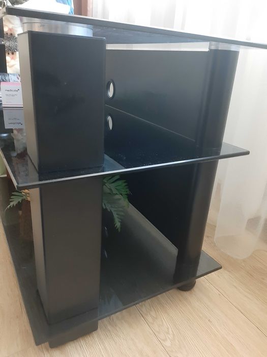 Тумба под телевизор