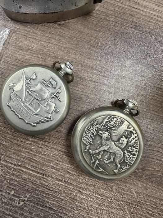 Джобни часовници молния