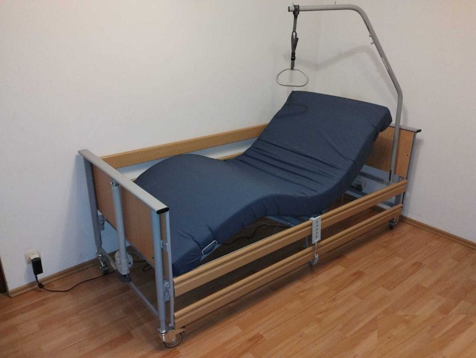 Închiriez pat medical Timișoara - Pat spital electric