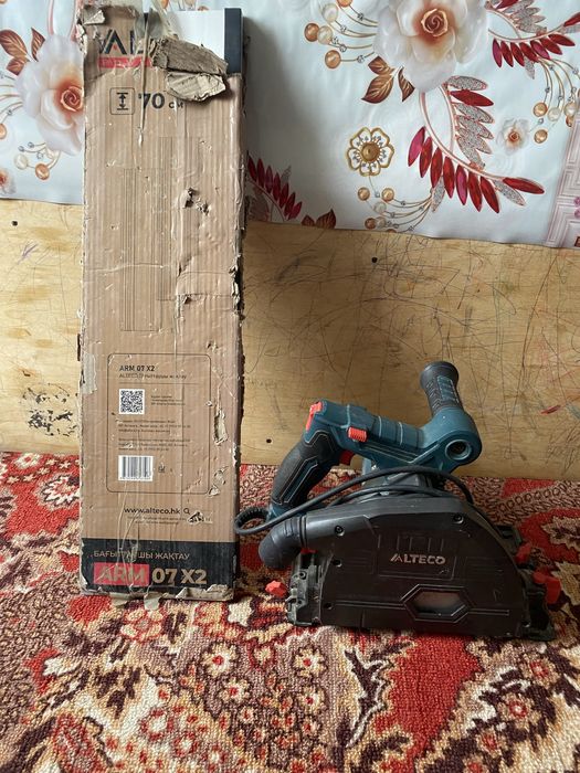 Перфоратор кроун