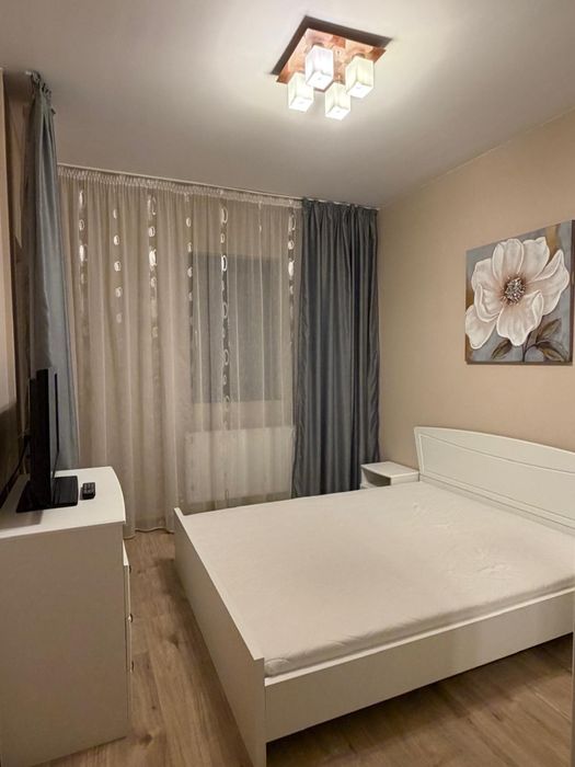 Inchiriez apartament Borhanci cu parcare