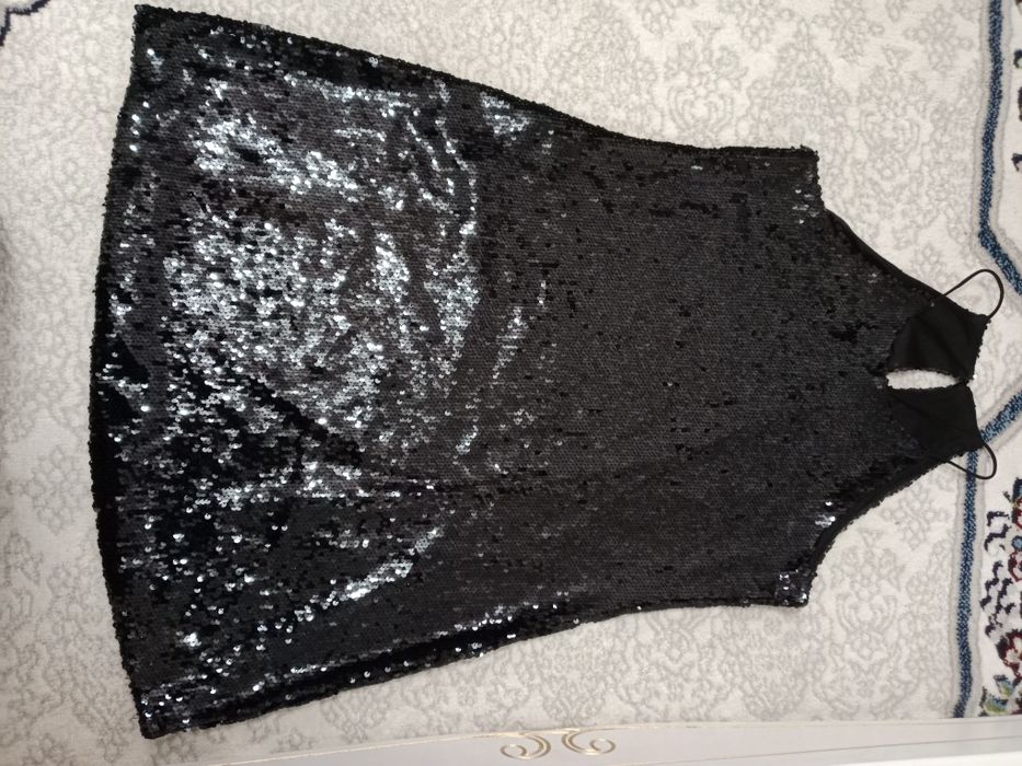 Продается  платье