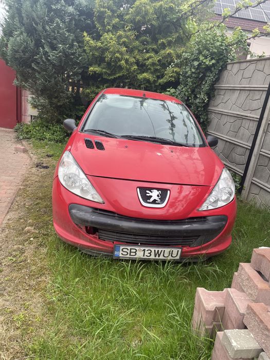 Vând Peugeot 206+ pentru dezmembrari