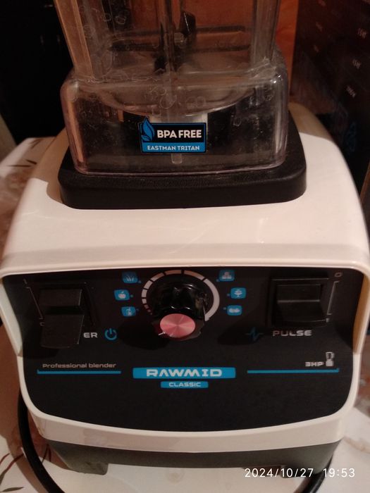 Профессиональный блендер Rawmid BDC-03