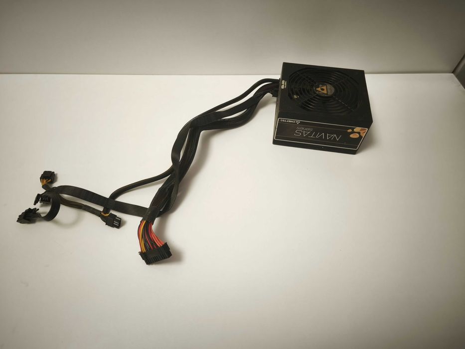 Sursa Chieftec Navitas Series GPM-1000C, 80+ Gold 1000W