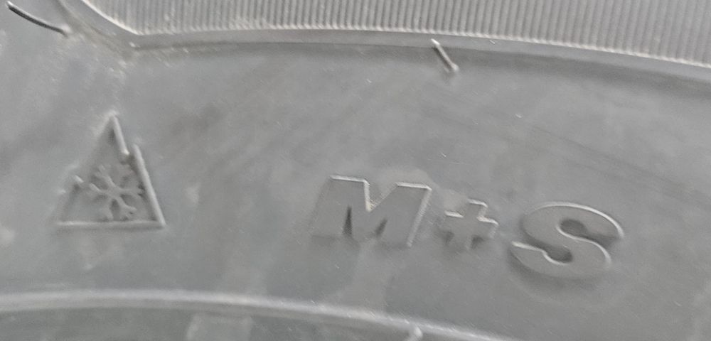 215/75 R17.5, 126M, UNIVERSAL, Anvelope tractiune M+S