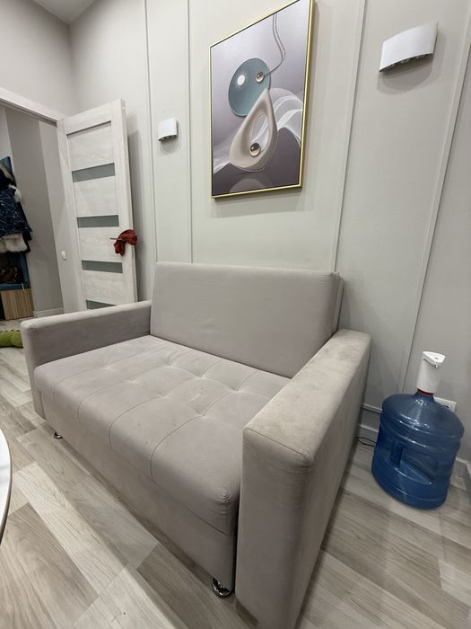 Диван двухместный раздвижной