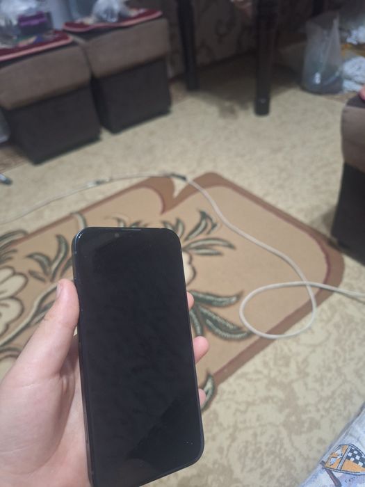 Айфон 13 хоршое состаяние аккмулятор 96%