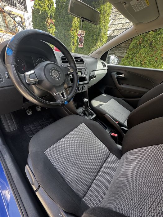 VOLKSWAGEN Polo 2010 — imagine 4