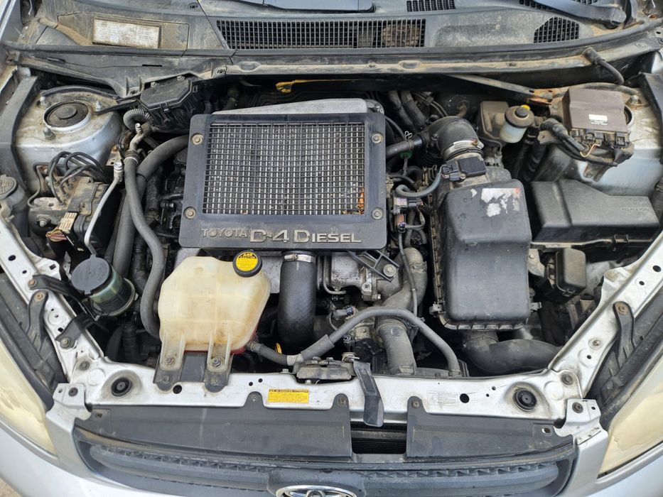 Vând Toyota Rav 4