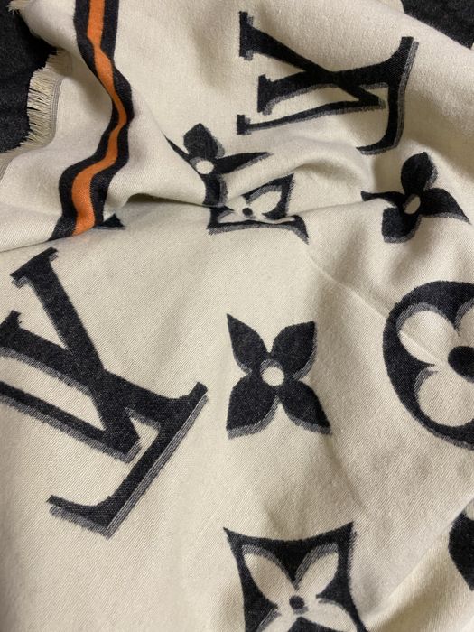 Esarfa/Fular Louis vuiton