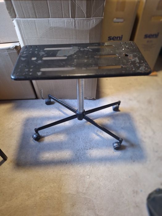 Подставка для телевизора