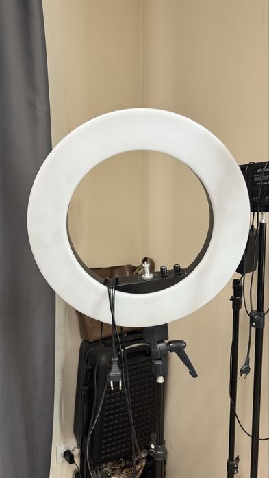 Зеркало для визажистов