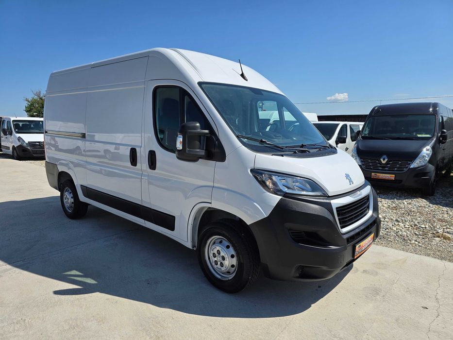Peugeot Boxer L2H2 / 69.000 Km/ Finanțare Leasing/ Garanție 3 ani/ Revizie Gratuită